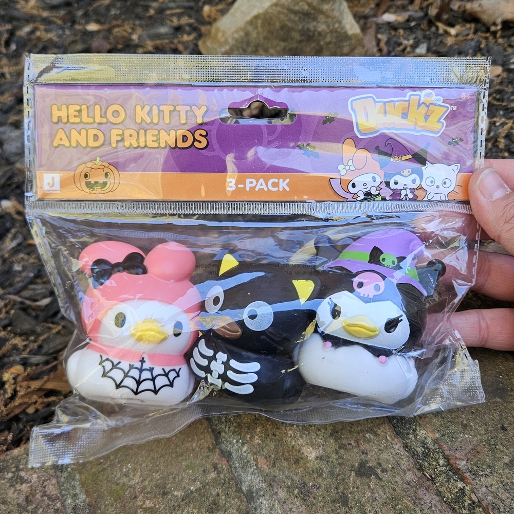 Sanrio Hello Kitty And Friends  Halloween Duckz Set Of 3 Rubber Ducks Collection